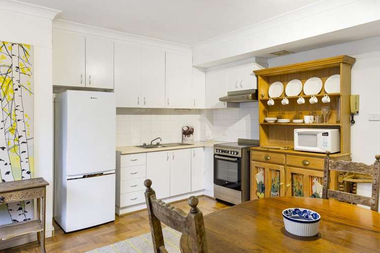 Fifth view of Homely apartment listing, 14/60 Roslyn Gardens, Elizabeth Bay NSW 2011
