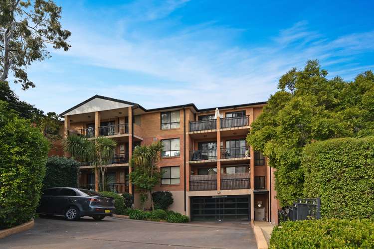 38/19-21 Central Coast Highway, Gosford NSW 2250