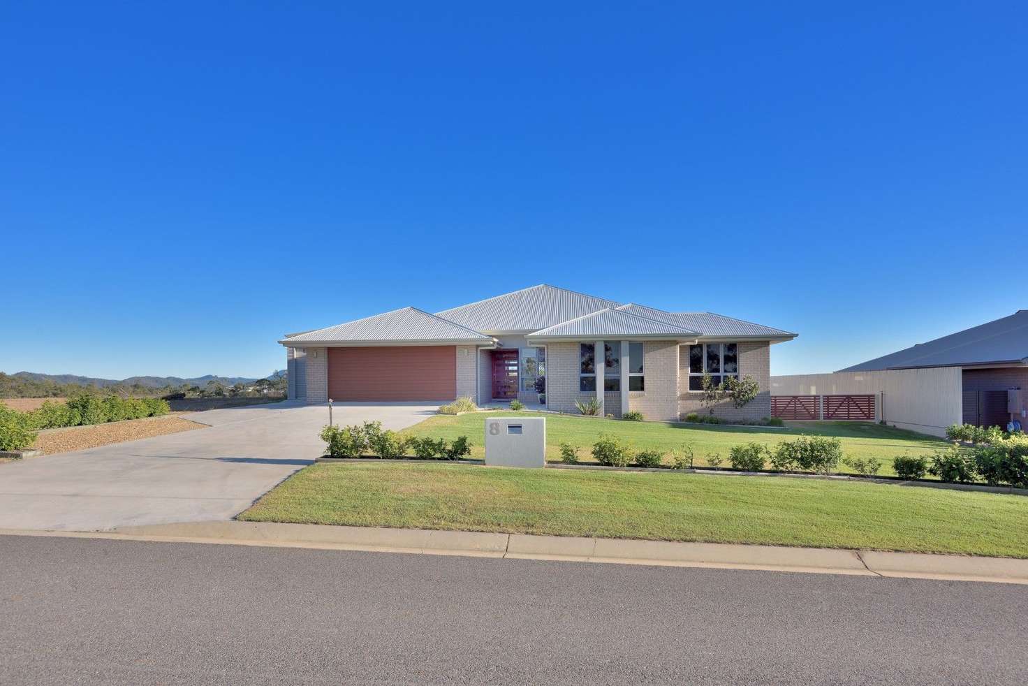 Main view of Homely house listing, 8 Eucalyptus Place, Kirkwood QLD 4680