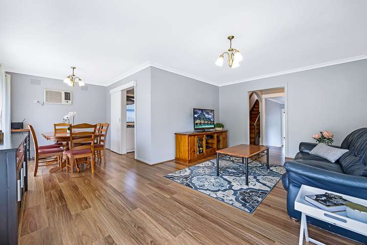 Fifth view of Homely house listing, 15 Sampson Drive, Mount Waverley VIC 3149