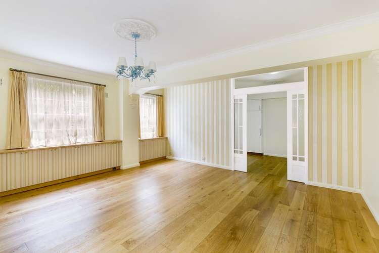 Main view of Homely apartment listing, 18/2 Greenknowe Avenue, Potts Point NSW 2011