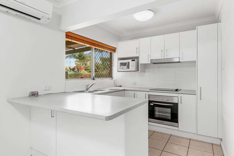 Second view of Homely house listing, 7 Starcross Street, Macgregor QLD 4109