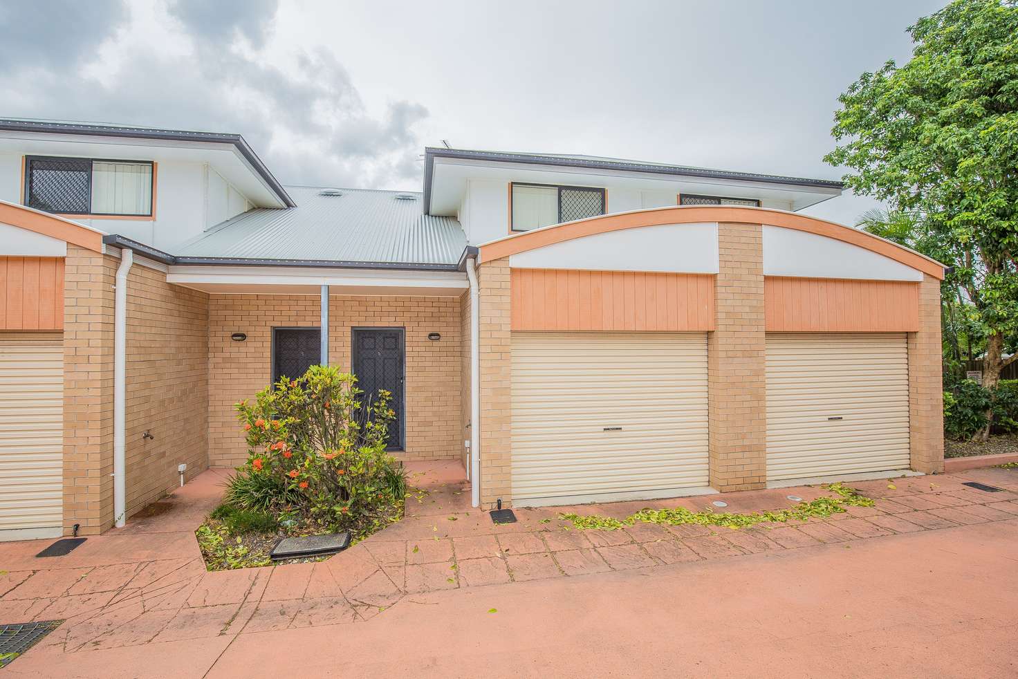 Main view of Homely townhouse listing, 2/90 Chester Road, Annerley QLD 4103