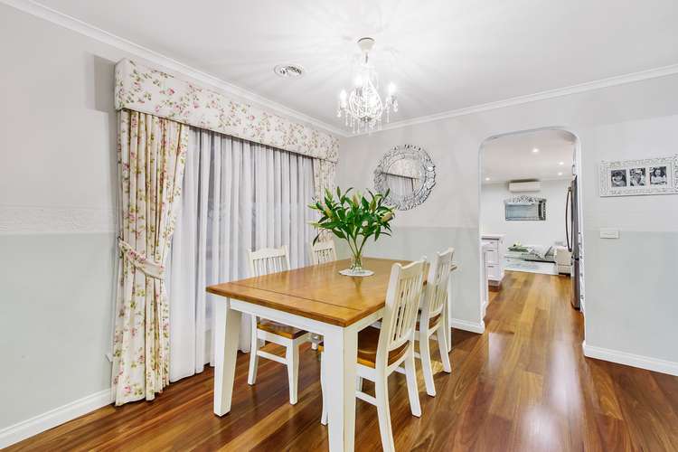 Fifth view of Homely house listing, 33 Kingsley Place, Delahey VIC 3037