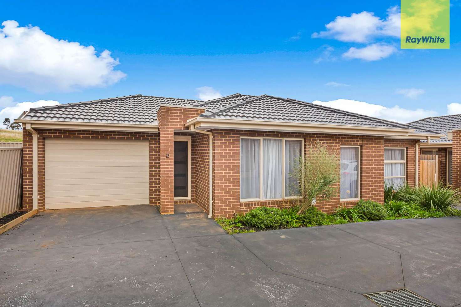 Main view of Homely unit listing, 2/2 Delahey Close, Maddingley VIC 3340