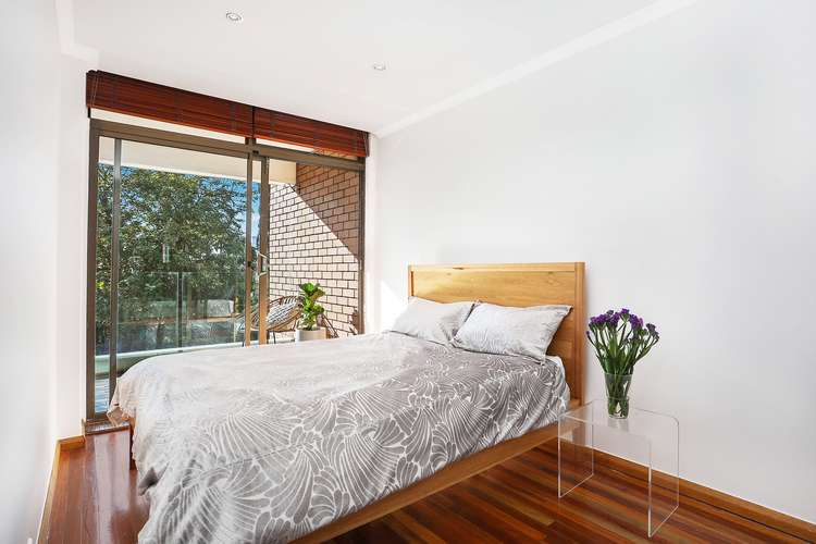 Third view of Homely apartment listing, 24/21C Billyard Avenue, Elizabeth Bay NSW 2011