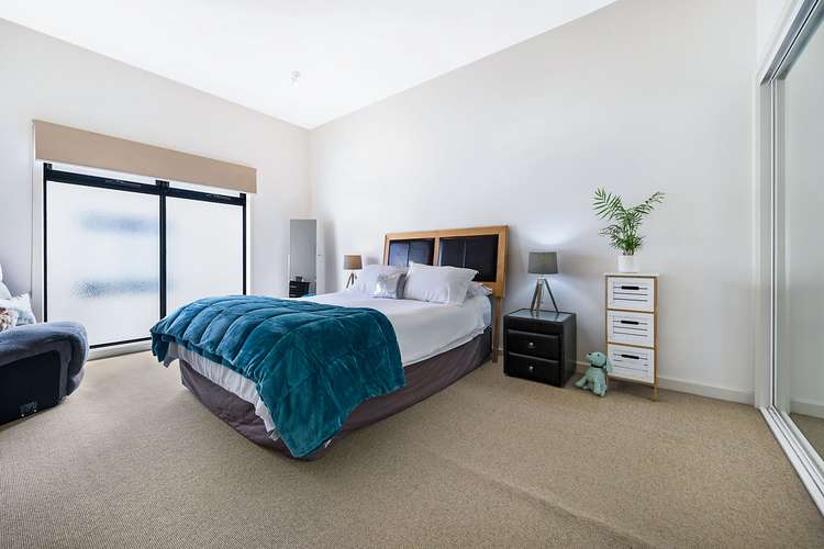 Fifth view of Homely apartment listing, 10/464 Beach Road, Beaumaris VIC 3193