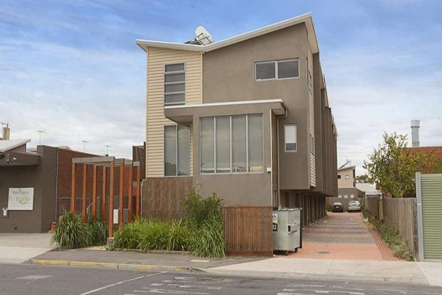 Main view of Homely house listing, 11/6 Rosamond Road, Footscray VIC 3011