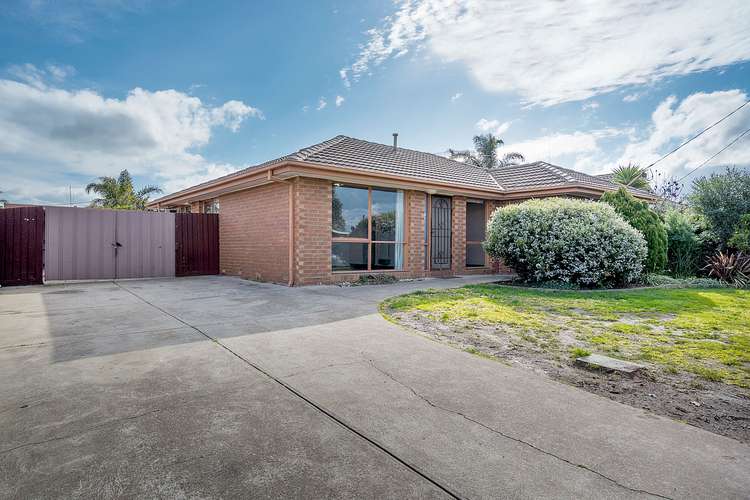 Second view of Homely house listing, 11 Silverton Court, Craigieburn VIC 3064