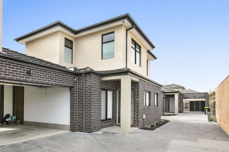 Main view of Homely townhouse listing, 2/126 Cardinal Road, Glenroy VIC 3046