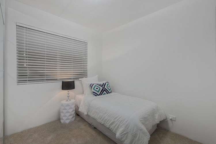 Fifth view of Homely apartment listing, 2/7 Lomond Terrace, East Brisbane QLD 4169