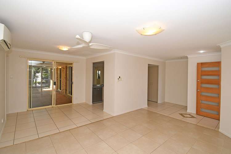 Sixth view of Homely house listing, 9 Brampton Court, Kawungan QLD 4655