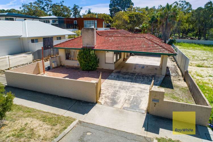 Fourth view of Homely house listing, 7 ROBERTA Street, Jolimont WA 6014