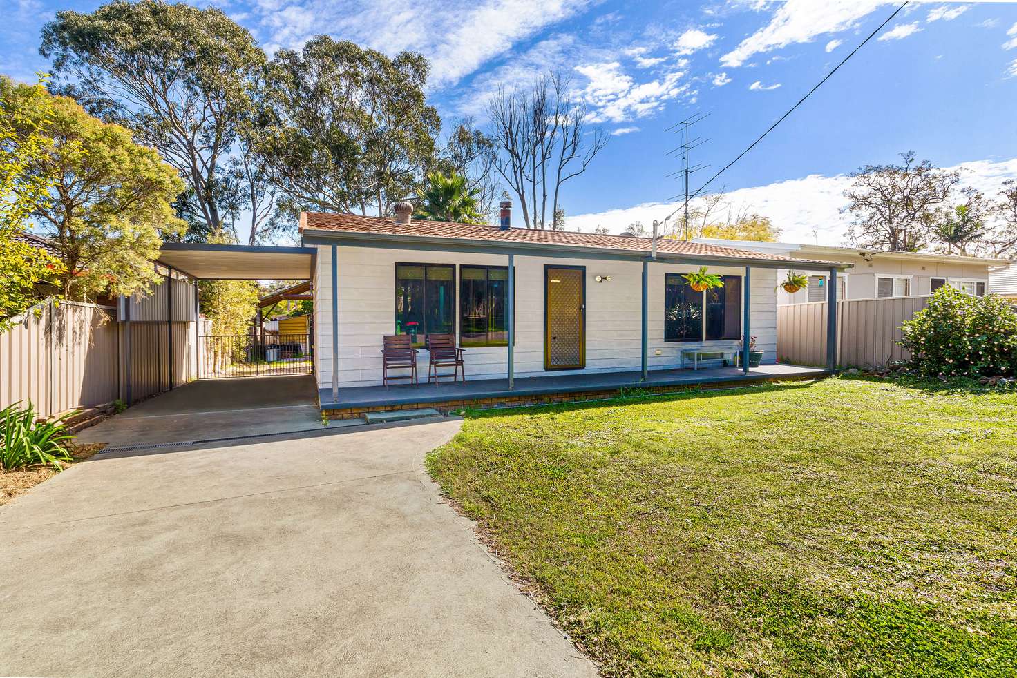 Main view of Homely house listing, 8 Murrumbong Road, Summerland Point NSW 2259