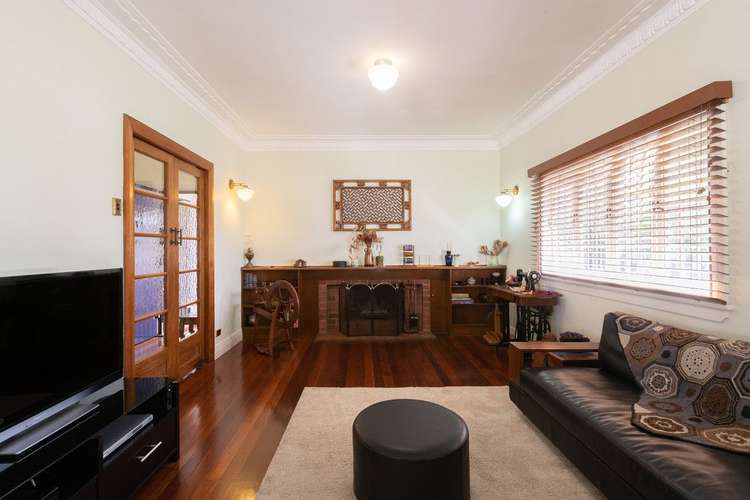 Fifth view of Homely house listing, 33 Percival Terrace, Holland Park QLD 4121