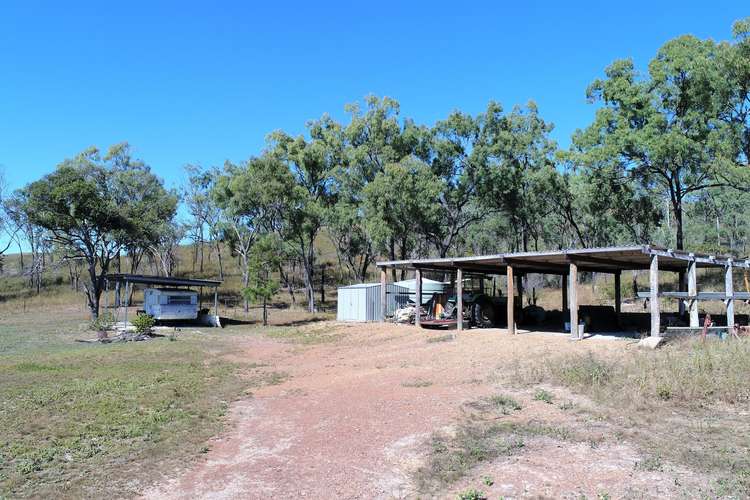 300 Henicke Road, Machine Creek QLD 4695