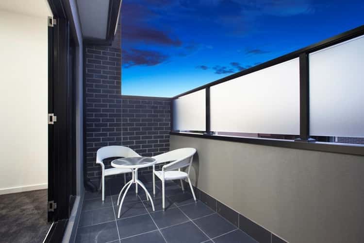 Second view of Homely townhouse listing, 6a Hinton Road, Glen Huntly VIC 3163