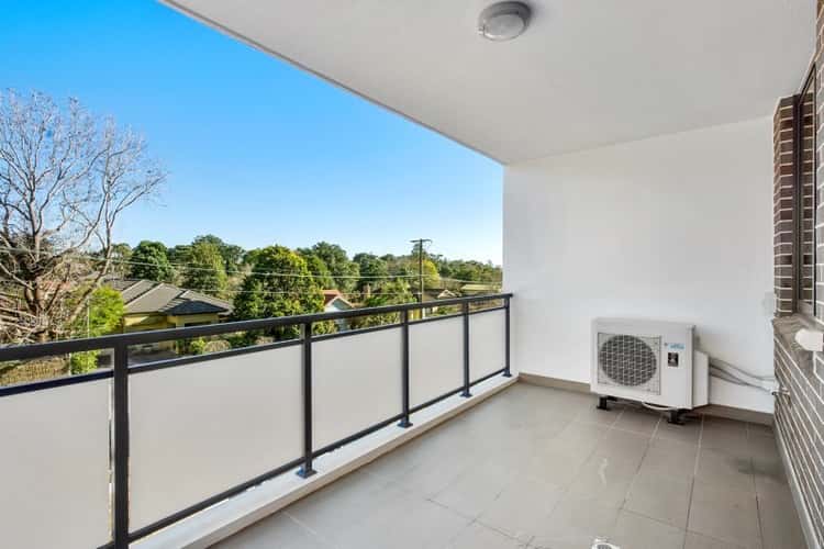 Fourth view of Homely unit listing, 67/2 Bouvardia Street, Asquith NSW 2077