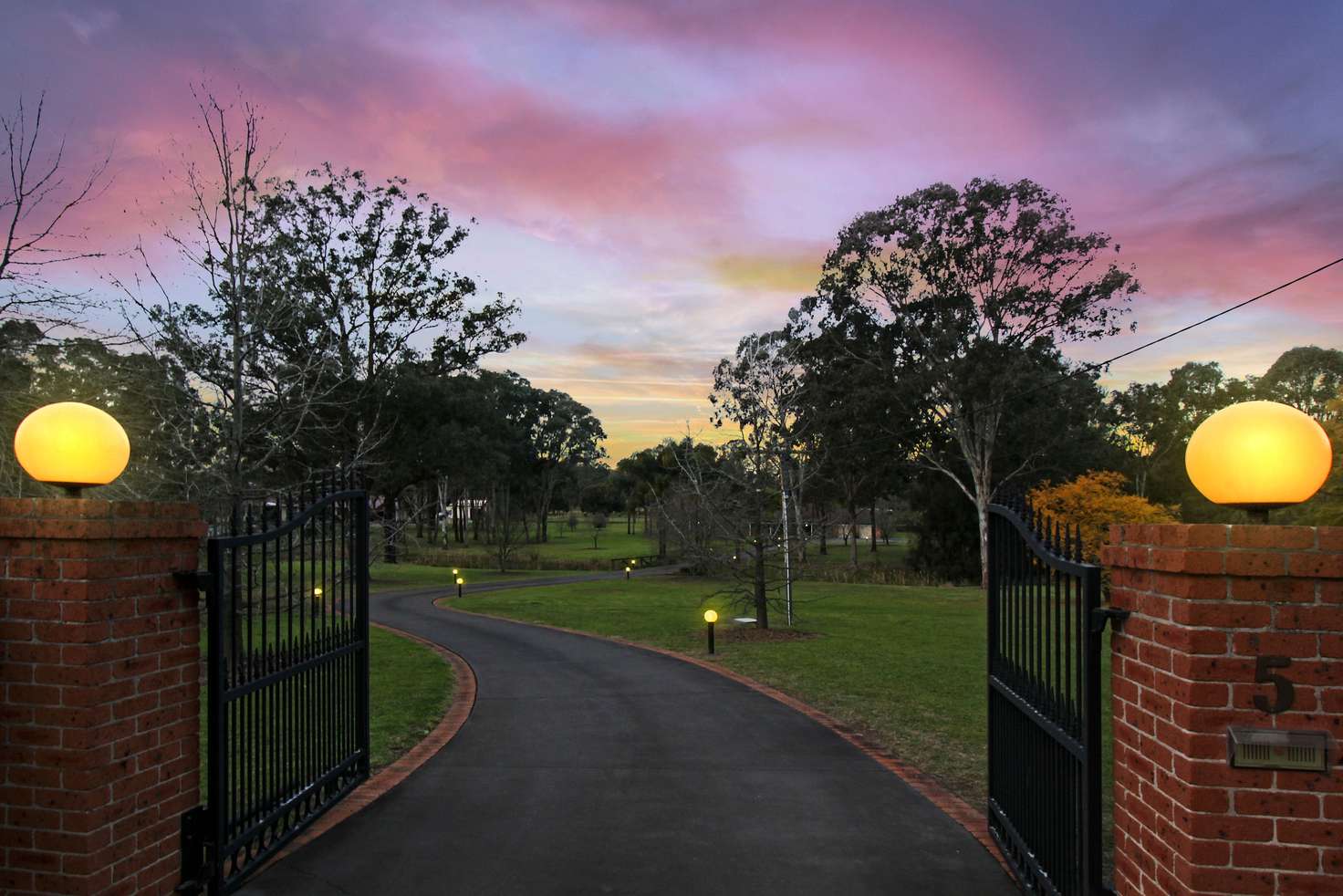 Main view of Homely house listing, 5 Goodsir Close, Rossmore NSW 2557