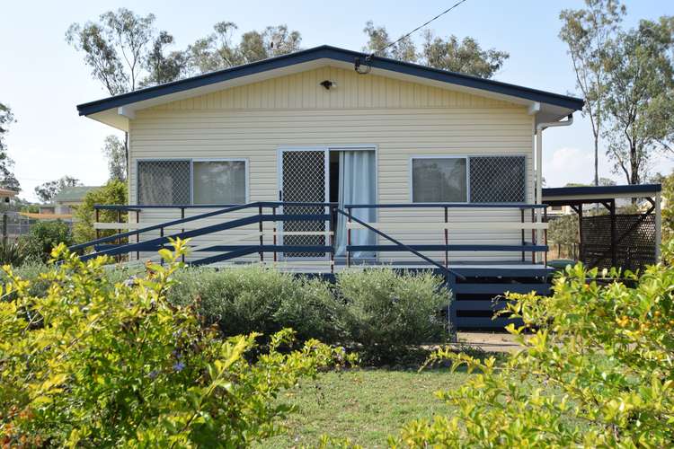 19 Mary Street, Toogoolawah QLD 4313