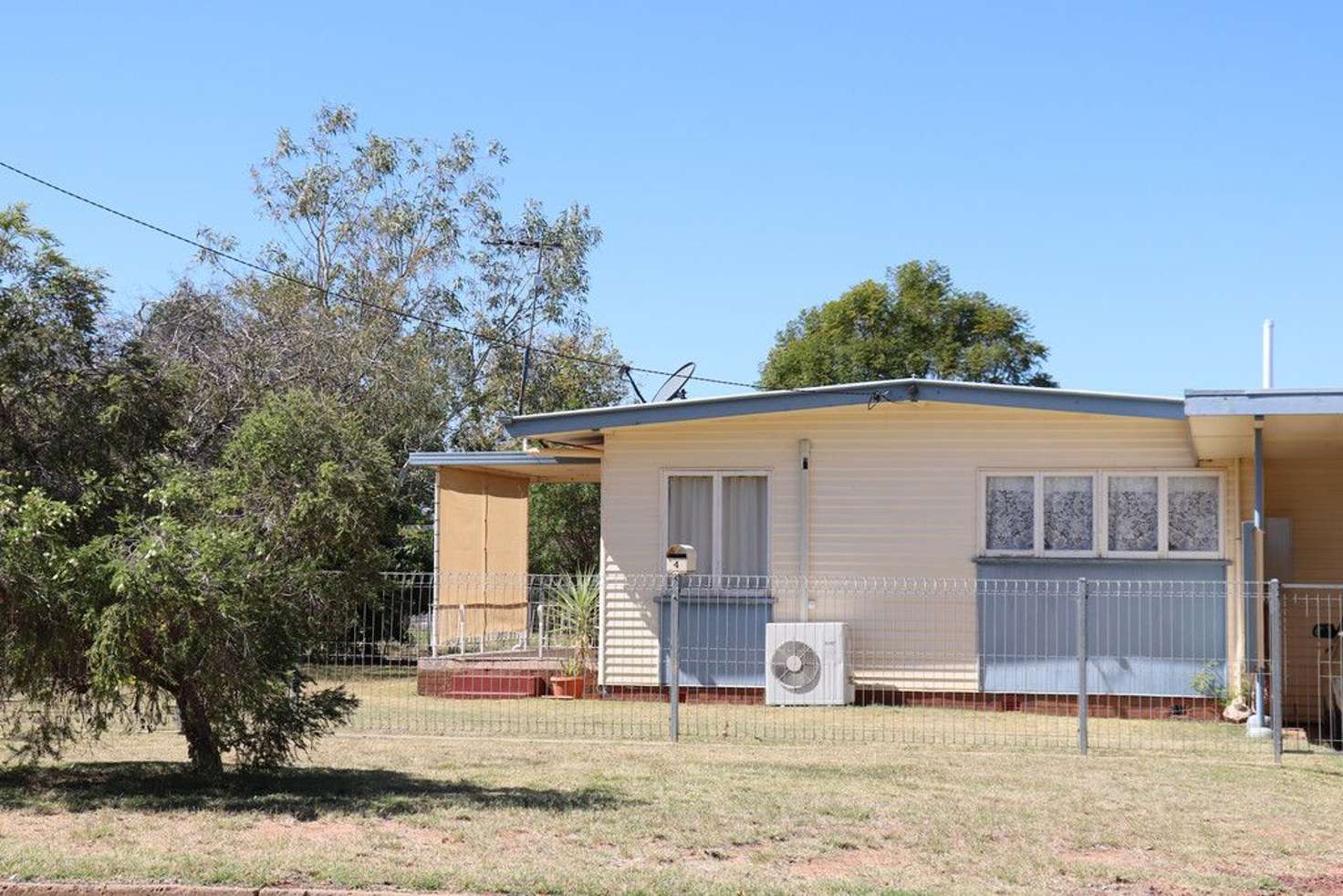 Main view of Homely house listing, 4 Hill Street, Charleville QLD 4470