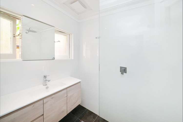 Fifth view of Homely apartment listing, 2/18 DUKE Street, Kensington NSW 2033