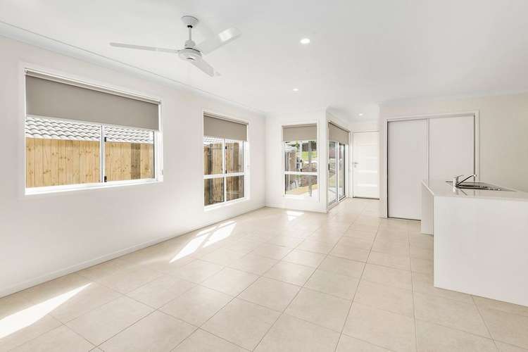 Fourth view of Homely semiDetached listing, 1/4 Ivy Court, Glenvale QLD 4350