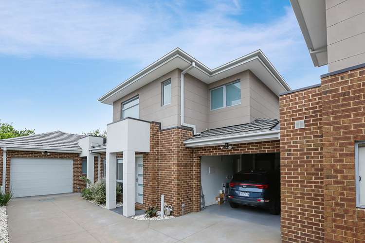 Main view of Homely townhouse listing, 2/99 East Street, Hadfield VIC 3046