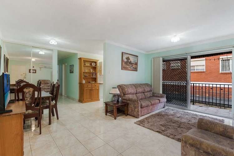 Third view of Homely unit listing, 15/162-166 Sandal Crescent, Carramar NSW 2163