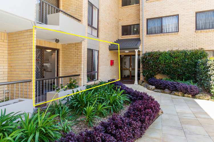 Fifth view of Homely apartment listing, 3/26 Stanhill Drive, Chevron Island QLD 4217