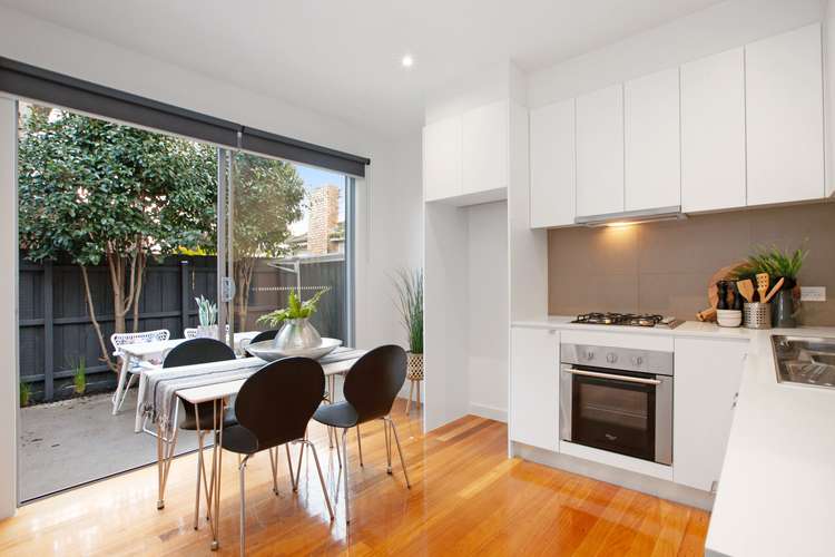 Fifth view of Homely unit listing, 2/10 Epstein Street, Reservoir VIC 3073