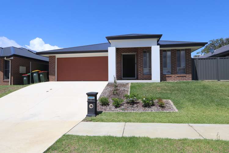 Main view of Homely house listing, 8 Barn Owl Avenue, Wadalba NSW 2259