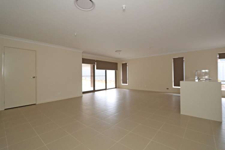 Third view of Homely house listing, 8 Barn Owl Avenue, Wadalba NSW 2259