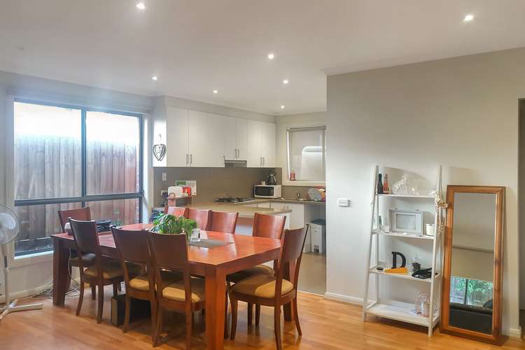 Fifth view of Homely unit listing, 2/31 Parer Street, Frankston VIC 3199