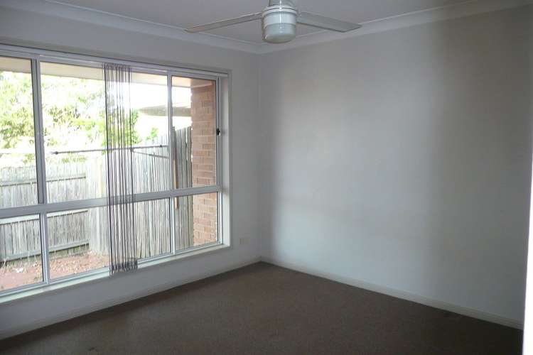 Fourth view of Homely townhouse listing, 11/11 Meadow Place, Middle Park QLD 4074