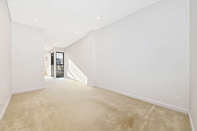 Fifth view of Homely apartment listing, 41a Forsyth Street, Glebe NSW 2037