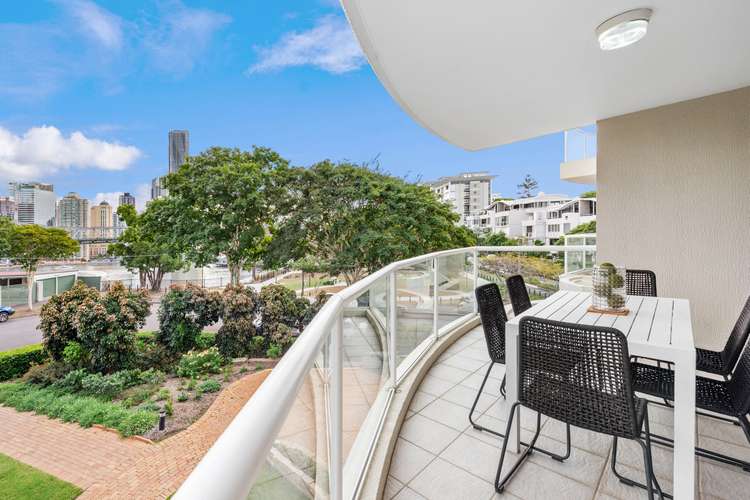 Main view of Homely apartment listing, 2/16 Moray Street, New Farm QLD 4005