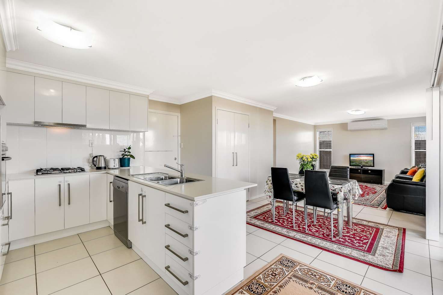 Main view of Homely unit listing, Unit 1/7 Wapiti Street, Kearneys Spring QLD 4350