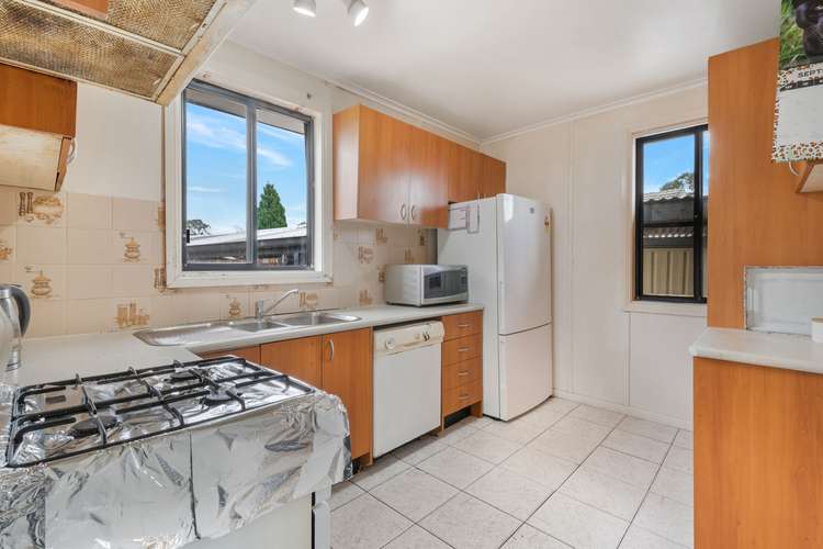 Seventh view of Homely house listing, 124 Sadleir Avenue, Heckenberg NSW 2168