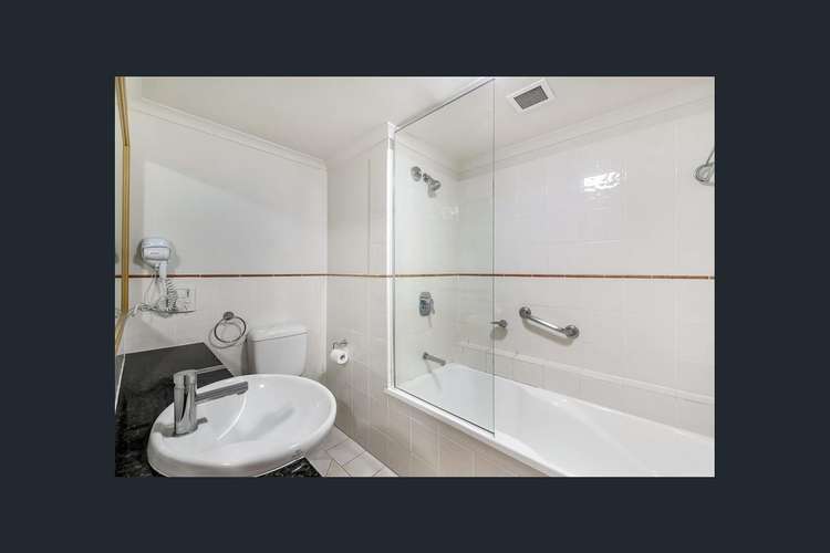 Fifth view of Homely apartment listing, 1702/570 Queen Street, Brisbane City QLD 4000