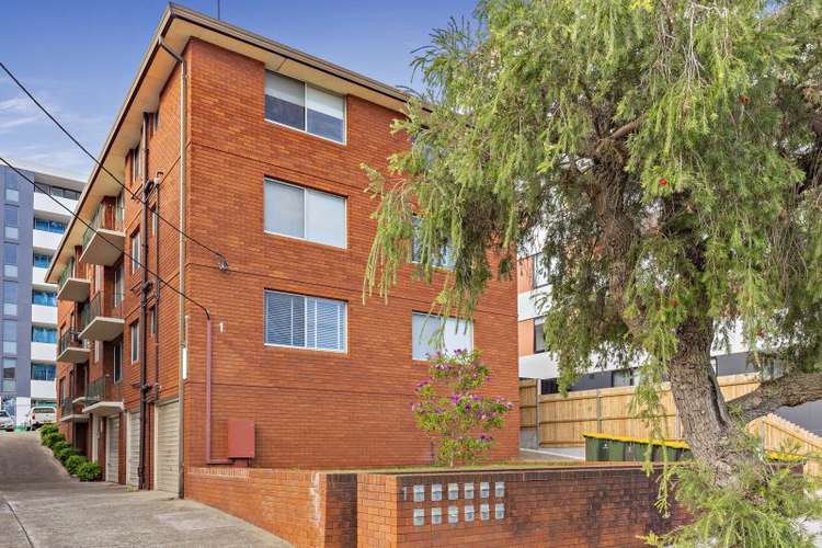 Main view of Homely unit listing, 2/1 Western Crescent, Gladesville NSW 2111