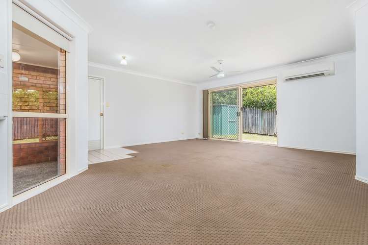 Main view of Homely townhouse listing, 6/15 Erindale Close, Wishart QLD 4122