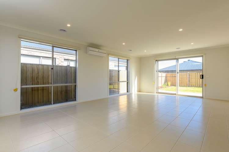 Fourth view of Homely house listing, 4 Sunbeam Street, Smythes Creek VIC 3351