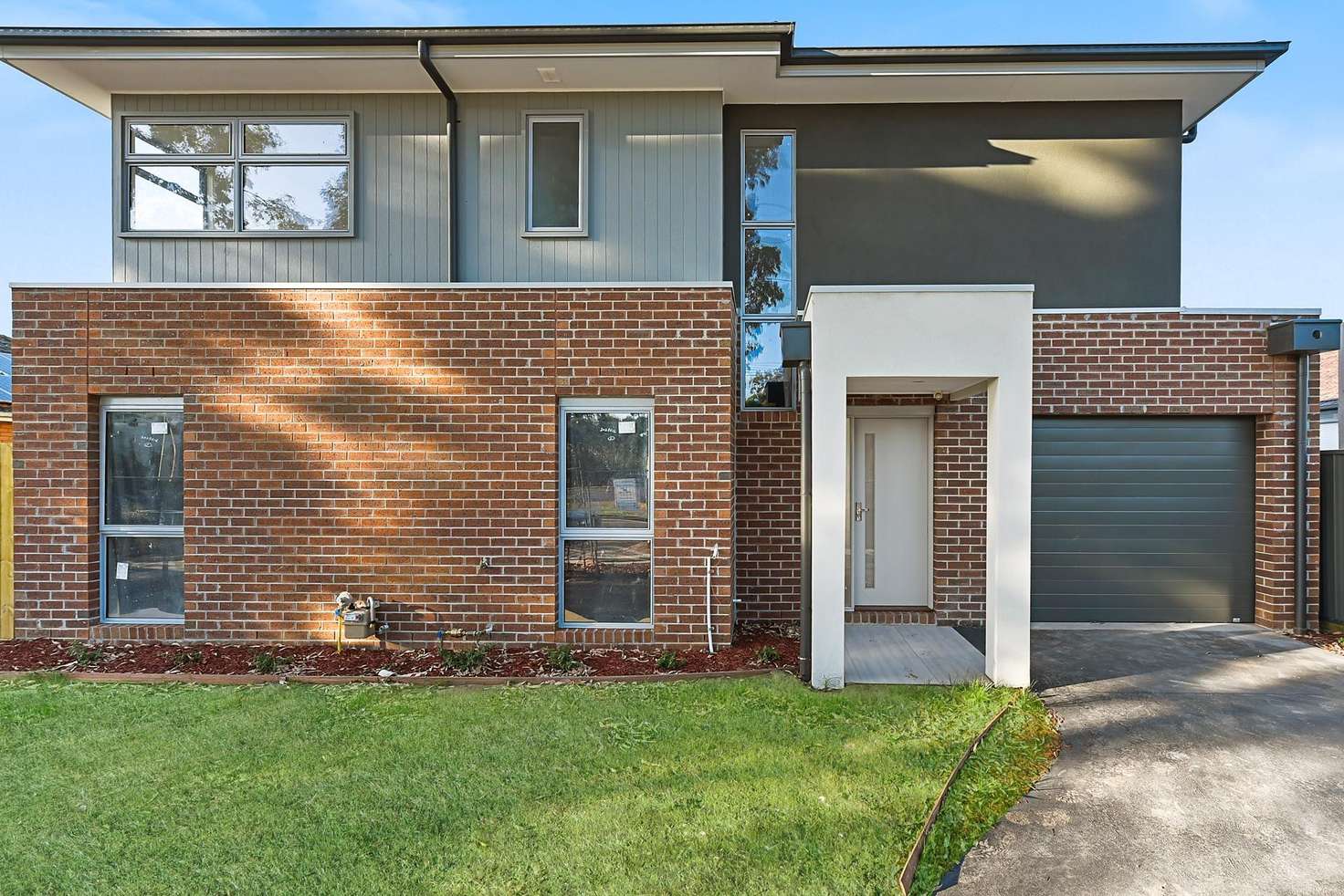 Main view of Homely townhouse listing, 1/194 Princes Highway, Hallam VIC 3803