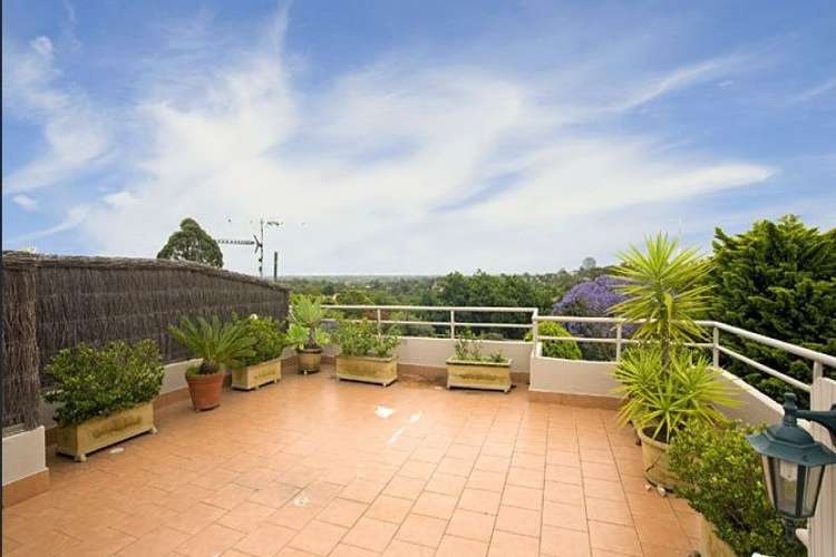 Second view of Homely apartment listing, 5/104 Shirley Road, Wollstonecraft NSW 2065