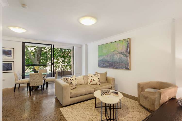 Main view of Homely apartment listing, 2/29-35 Roslyn Gardens, Elizabeth Bay NSW 2011