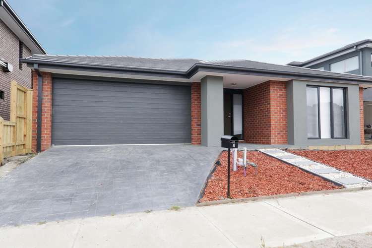 Main view of Homely house listing, 8 Woodland Avenue, Keysborough VIC 3173