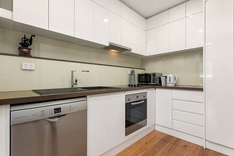 Fifth view of Homely apartment listing, 3/22 Saxon Street, Brunswick VIC 3056