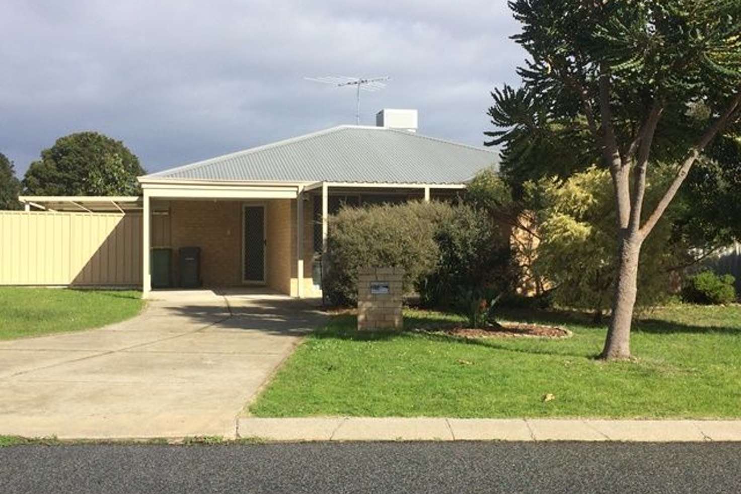 Main view of Homely house listing, 9 Chamberlain Way, Armadale WA 6112