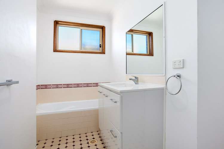 Fifth view of Homely house listing, 1/57 Berringer Way, Flinders NSW 2529